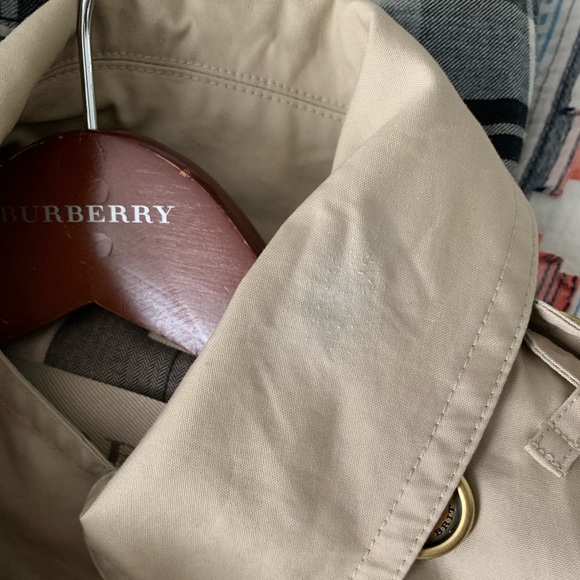 Authentic Burberry Brit Trench Coat - Picture 8 of 8